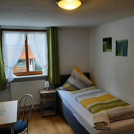 Gaestehaus B & B27 Und Waldhorn Guest house Rottweil