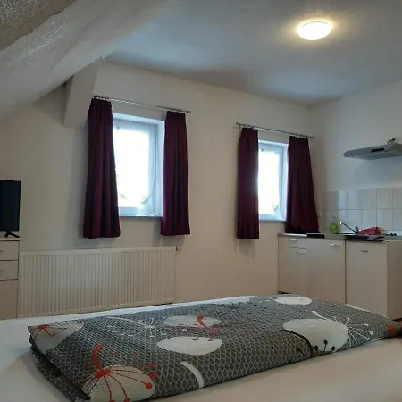 Konukevi Gaestehaus B & B27 Und Waldhorn